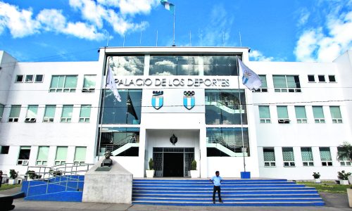 Fachada del edificio de la Confederación Deportiva Autónoma de Guatemala CDAG ubicado en la 26 calle 9-31 Zona 5, ciudad de Guatemala.FOTO: Álvaro Interiano.    09/12/2016